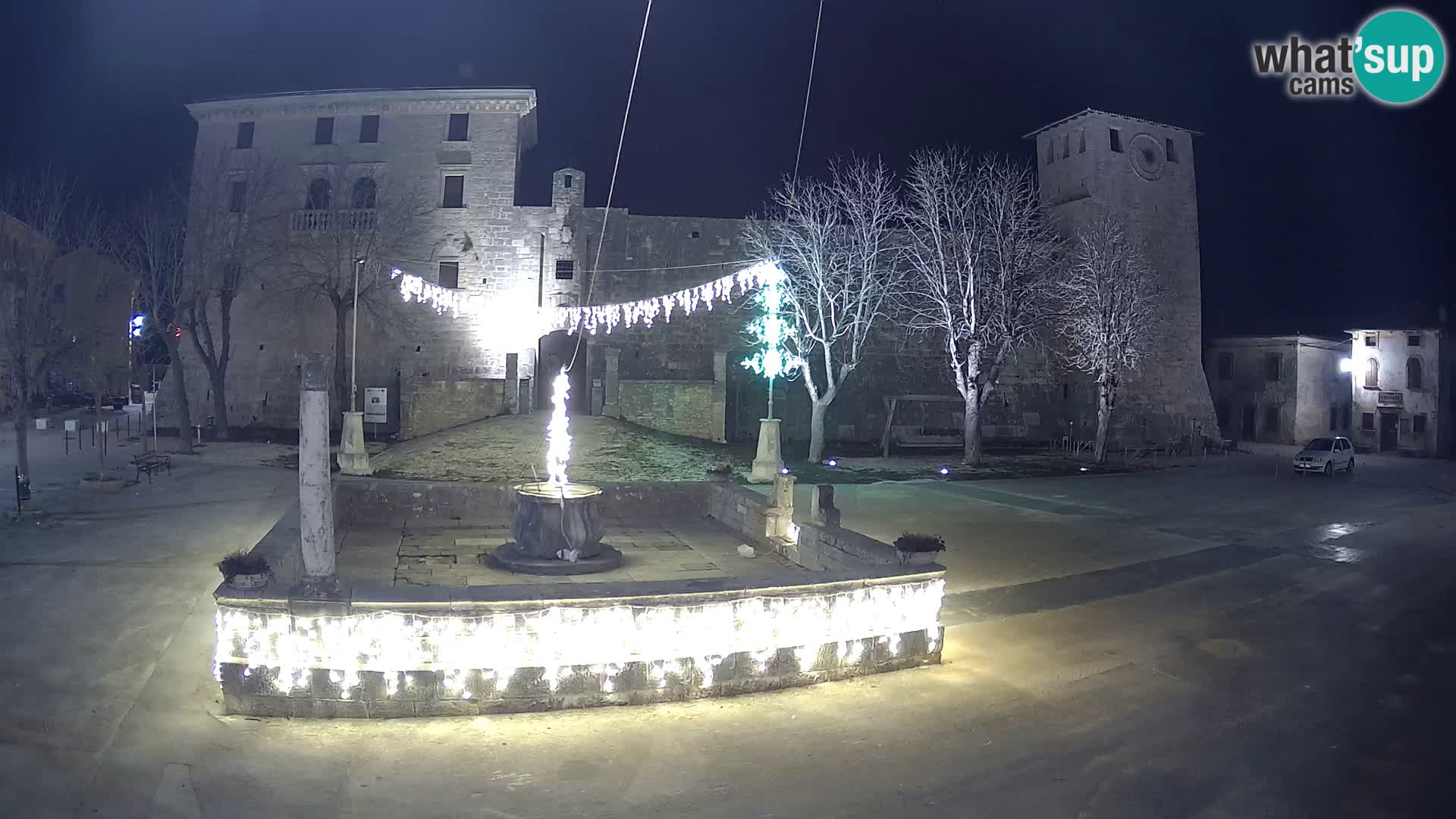 Webcam Svetvinčenat – el castillo y el pozo – Istria – Croacia