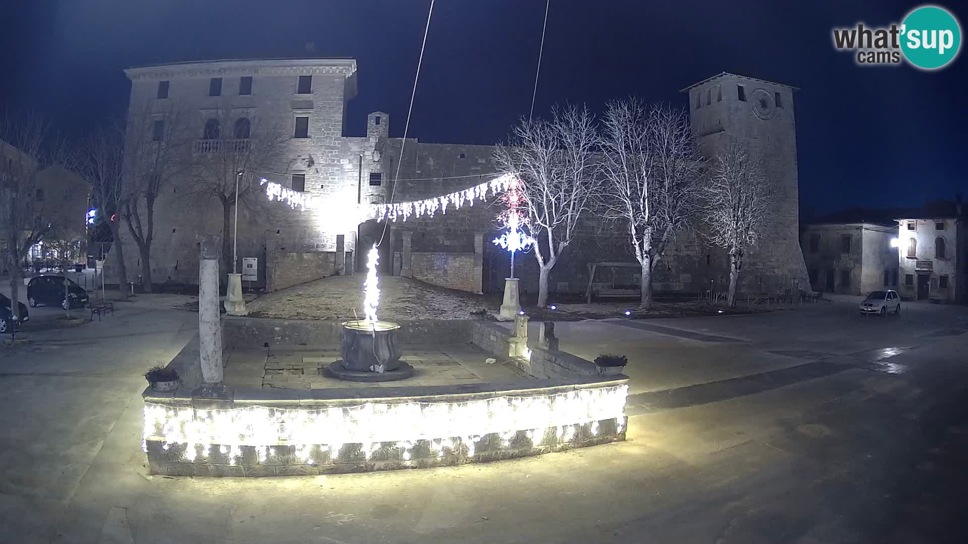 Webcam Svetvinčenat – le château et le puits – Istrie – Croatie