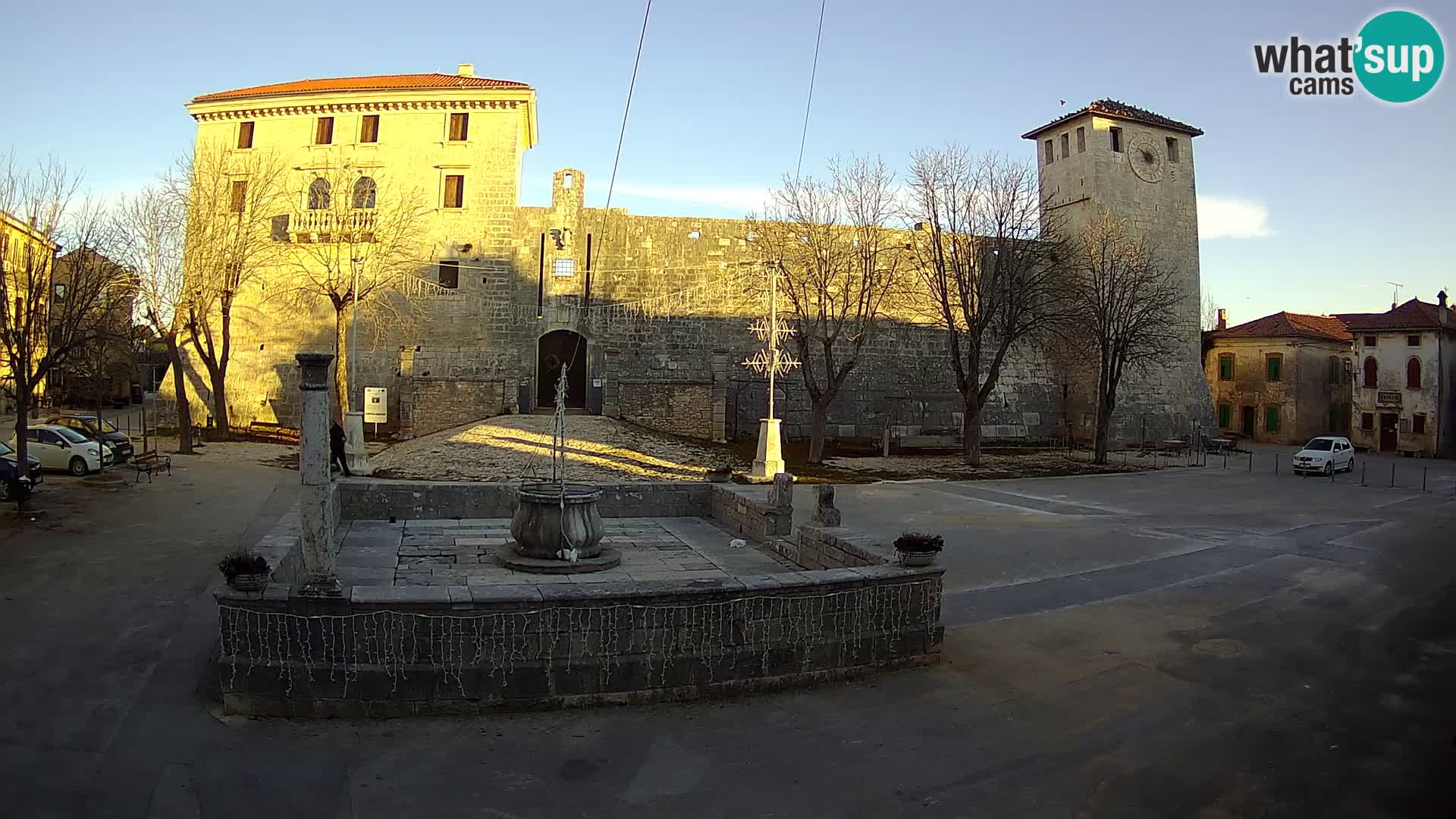 Webcam Svetvinčenat – the Castle and well – Istria – Croatia