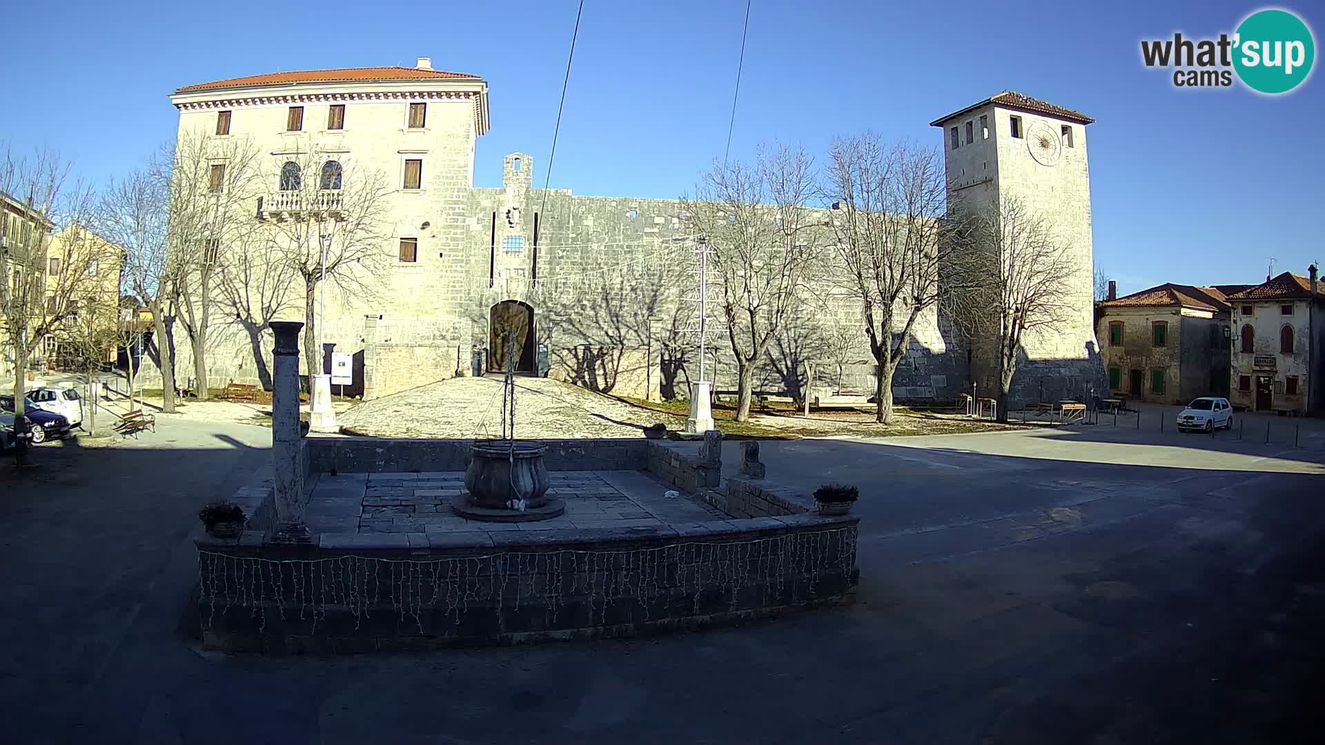 Webcam Svetvinčenat – the Castle and well – Istria – Croatia