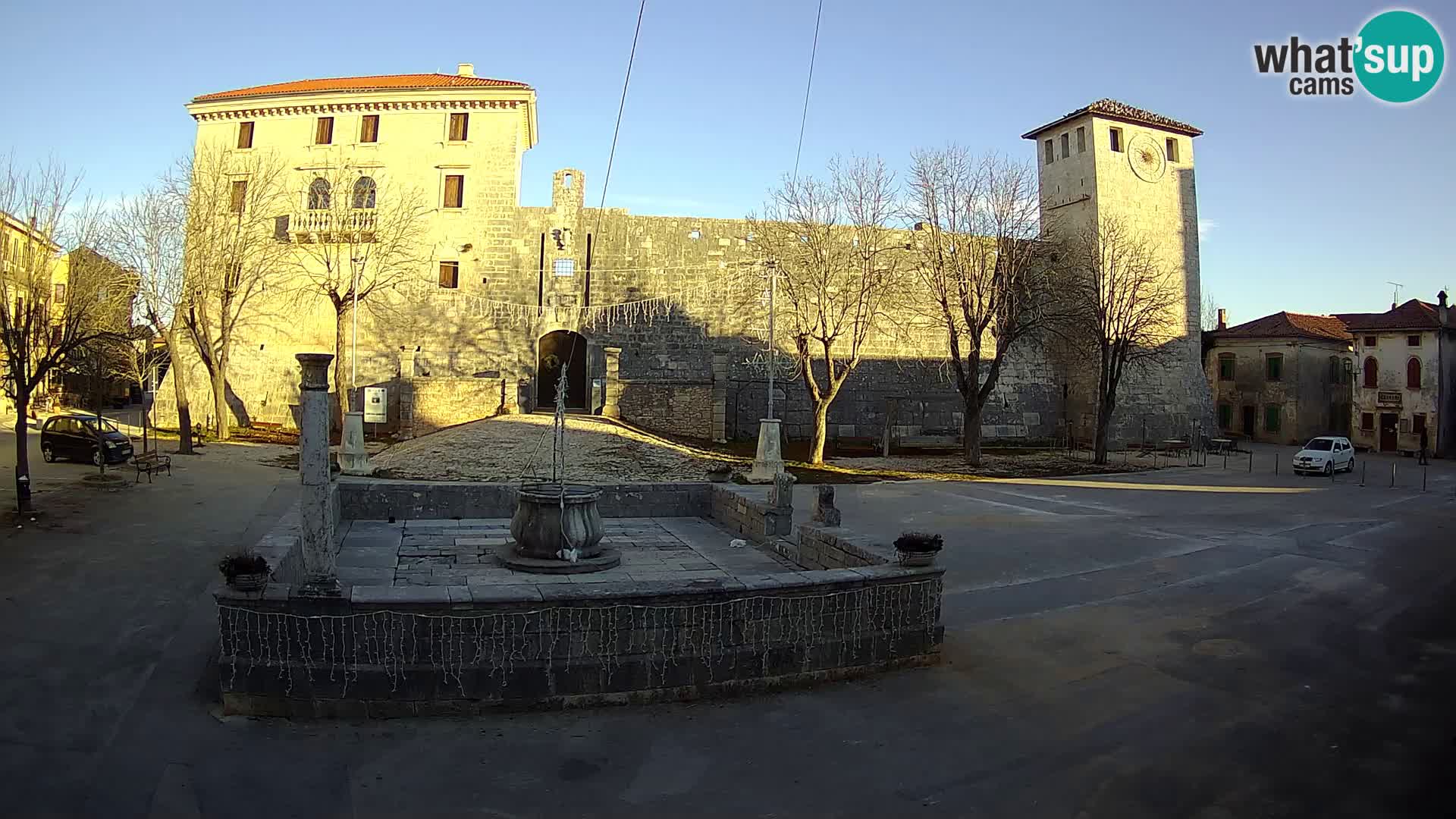 Webcam Svetvinčenat – the Castle and well – Istria – Croatia