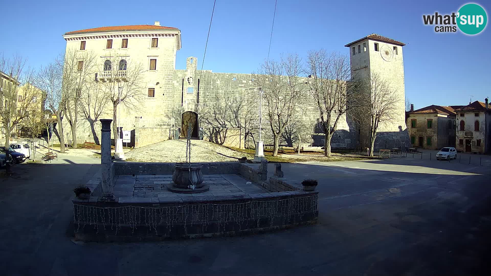 Webcam Svetvinčenat – the Castle and well – Istria – Croatia