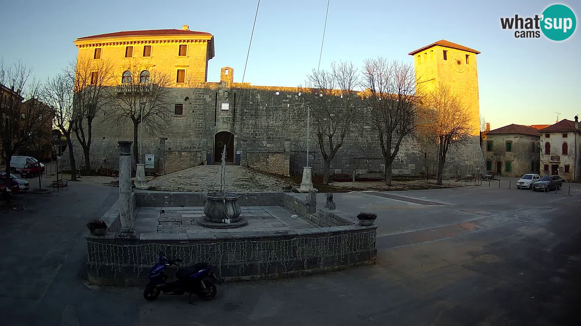 Webcam Svetvinčenat – the Castle and well – Istria – Croatia