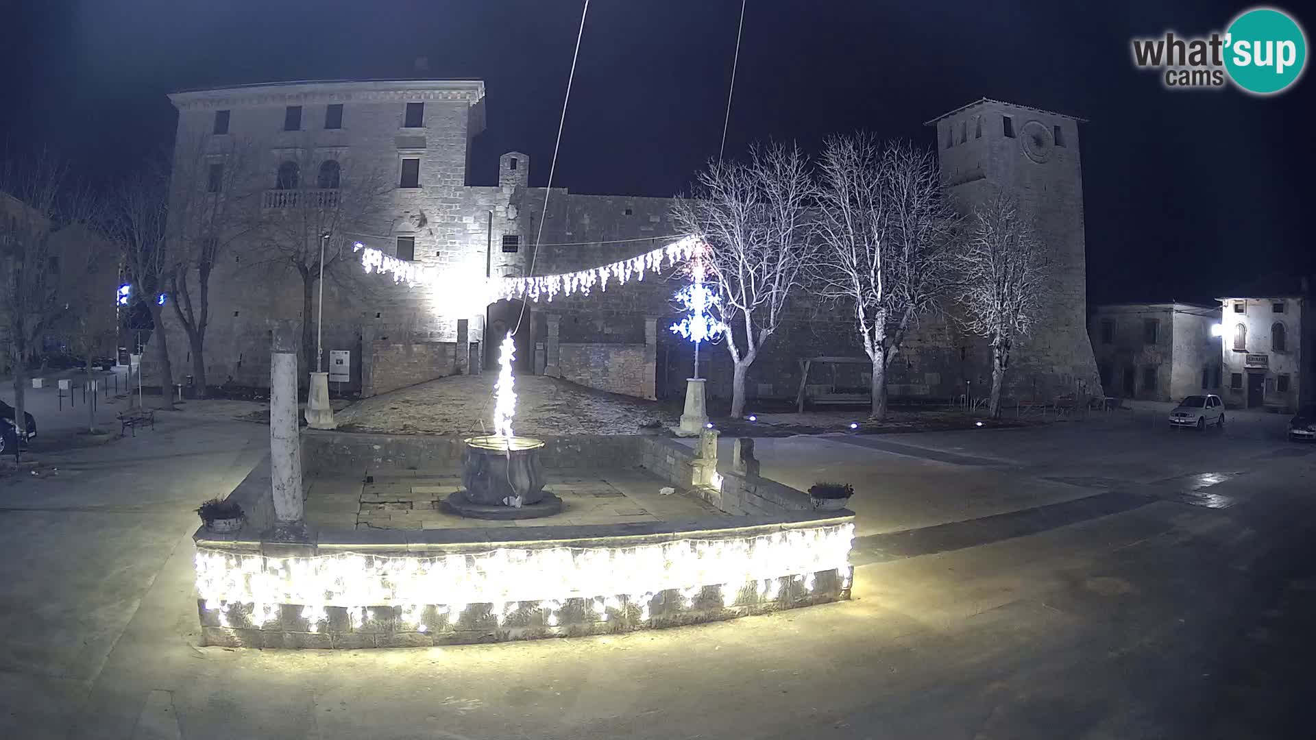 Webcam Svetvinčenat – le château et le puits – Istrie – Croatie