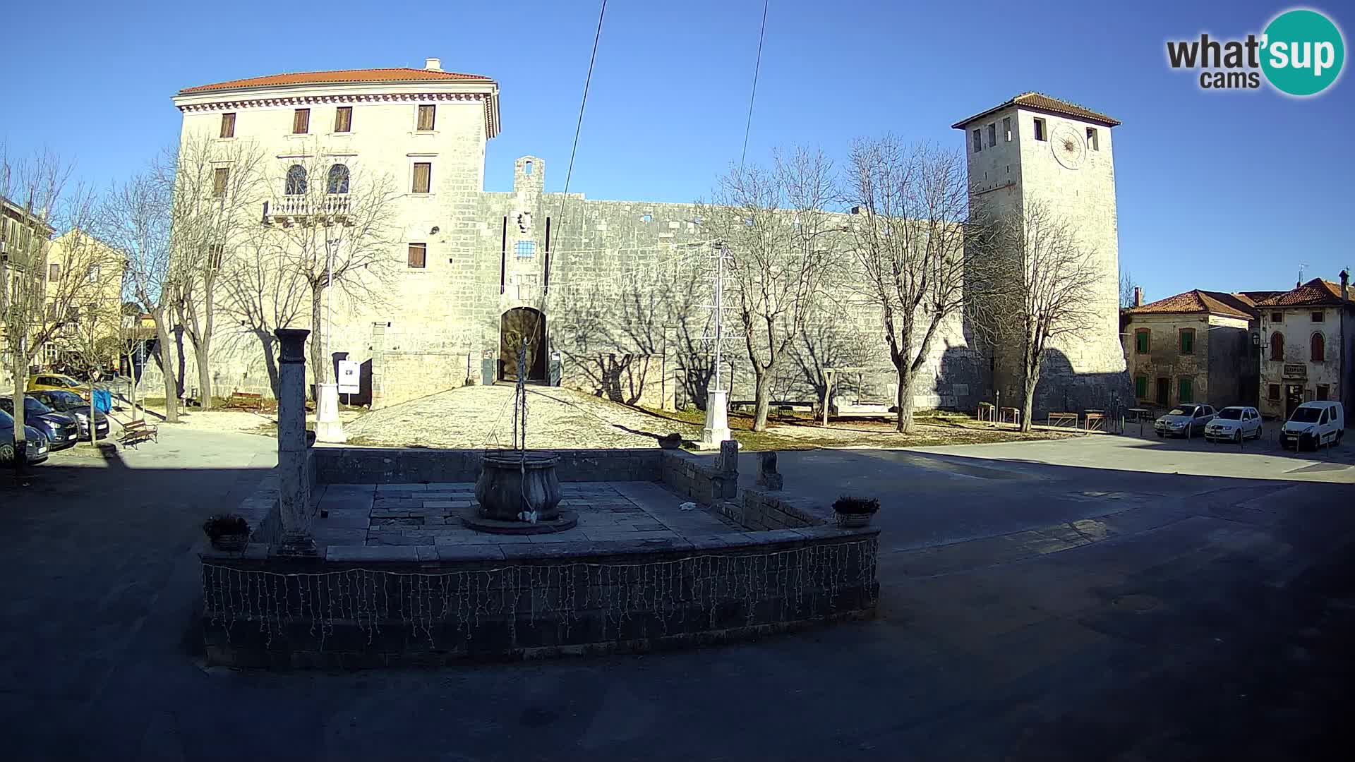 Webcam Svetvinčenat – the Castle and well – Istria – Croatia