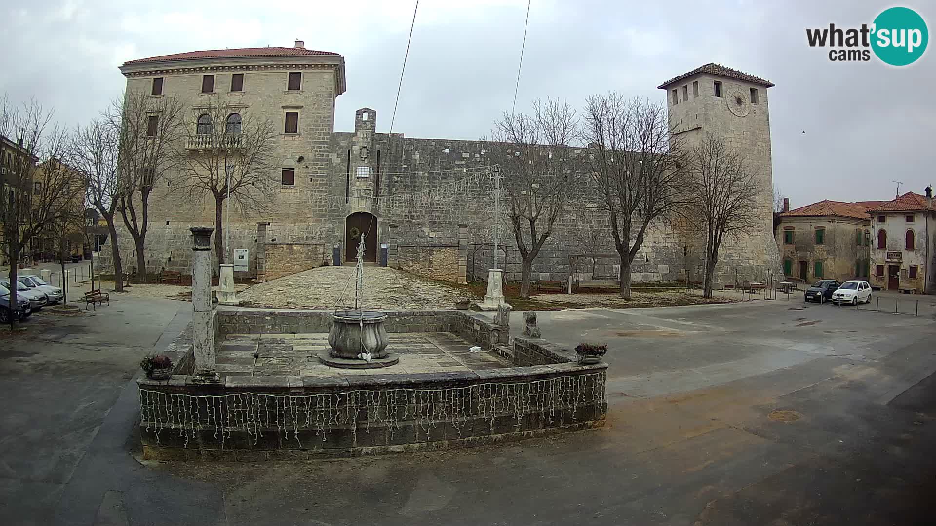 Webcam Svetvinčenat (Sanvincenti) – il castello e il pozzo – Istria – Croazia