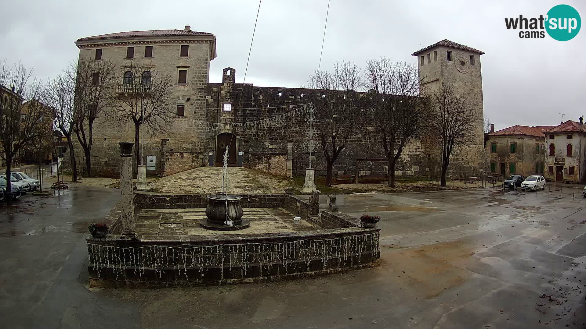 Webcam Svetvinčenat – the Castle and well – Istria – Croatia