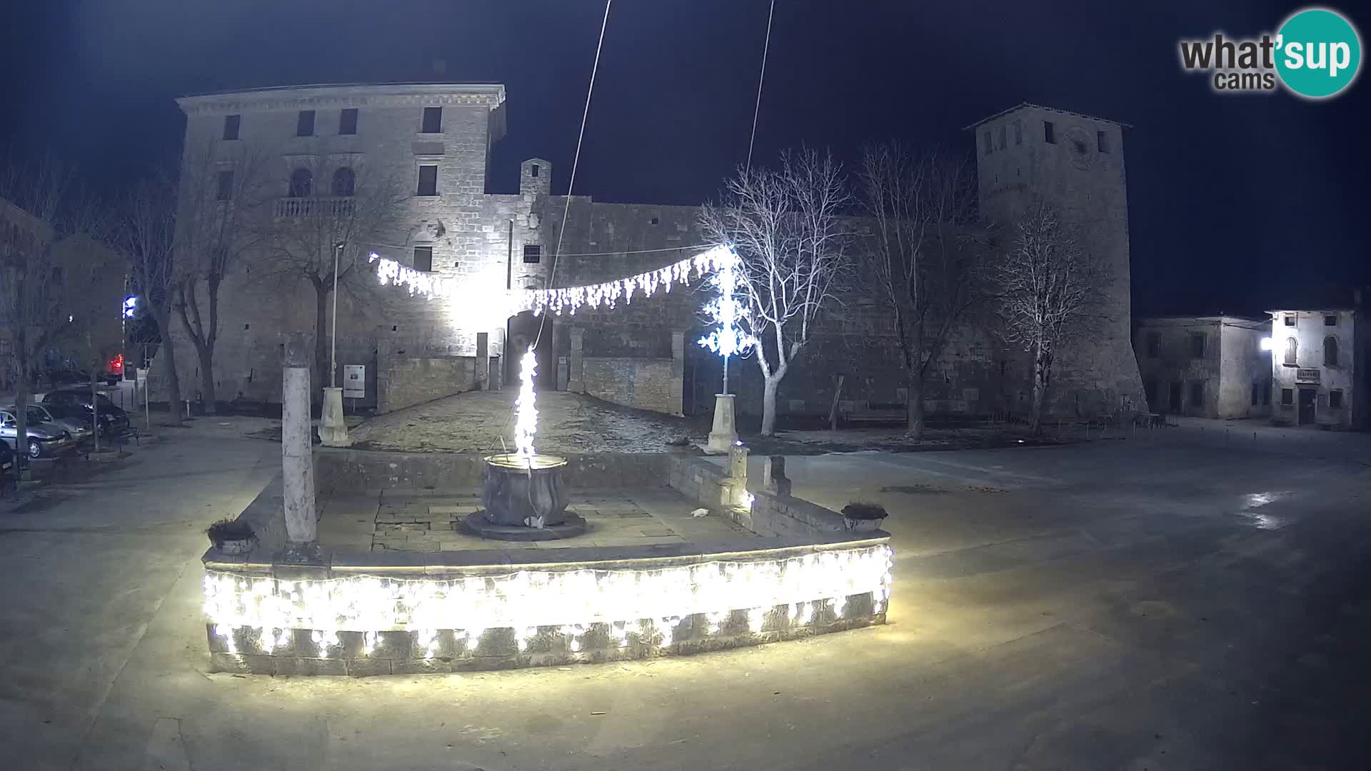 Webcam Svetvinčenat – le château et le puits – Istrie – Croatie