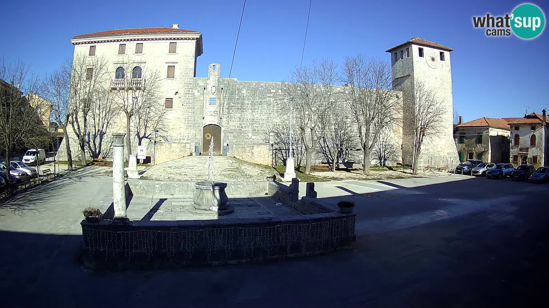 Webcam Svetvinčenat – the Castle and well – Istria – Croatia