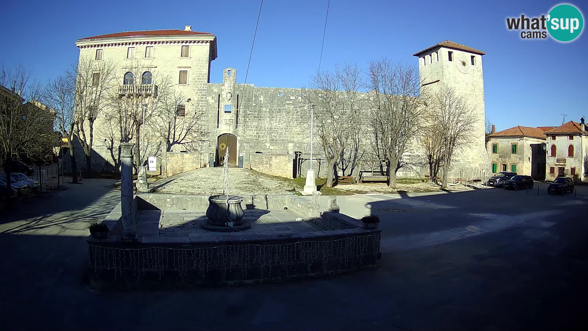 Webcam Svetvinčenat – the Castle and well – Istria – Croatia