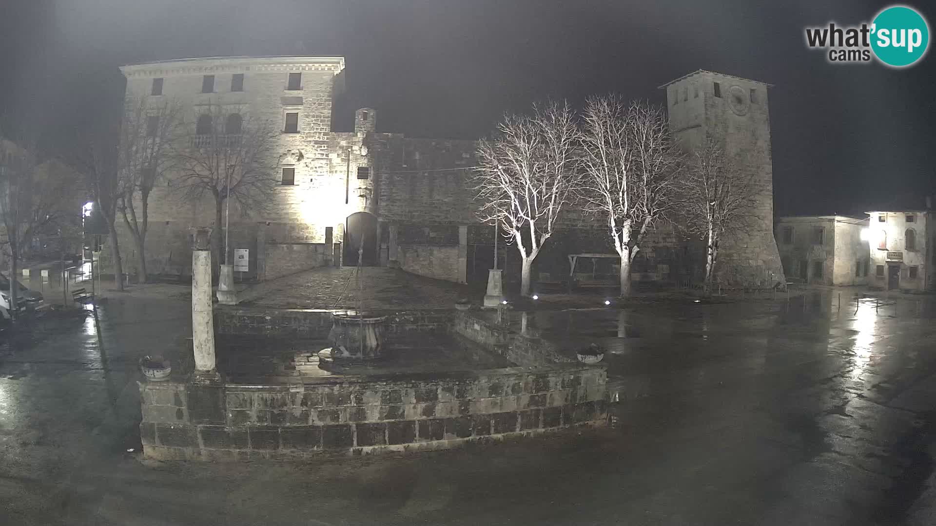 Webcam Svetvinčenat – the Castle and well – Istria – Croatia