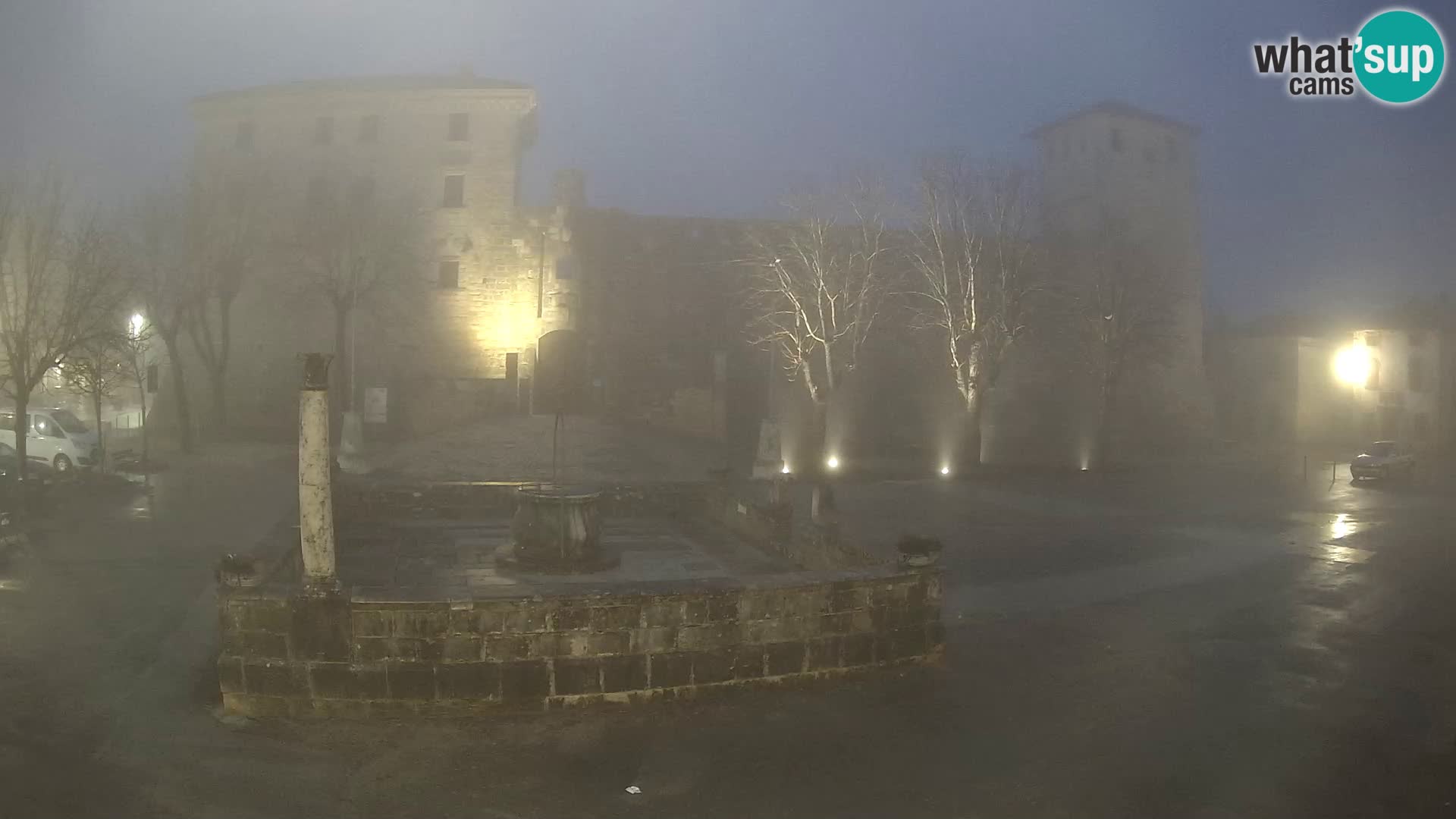 Webcam Svetvinčenat (Sanvincenti) – il castello e il pozzo – Istria – Croazia