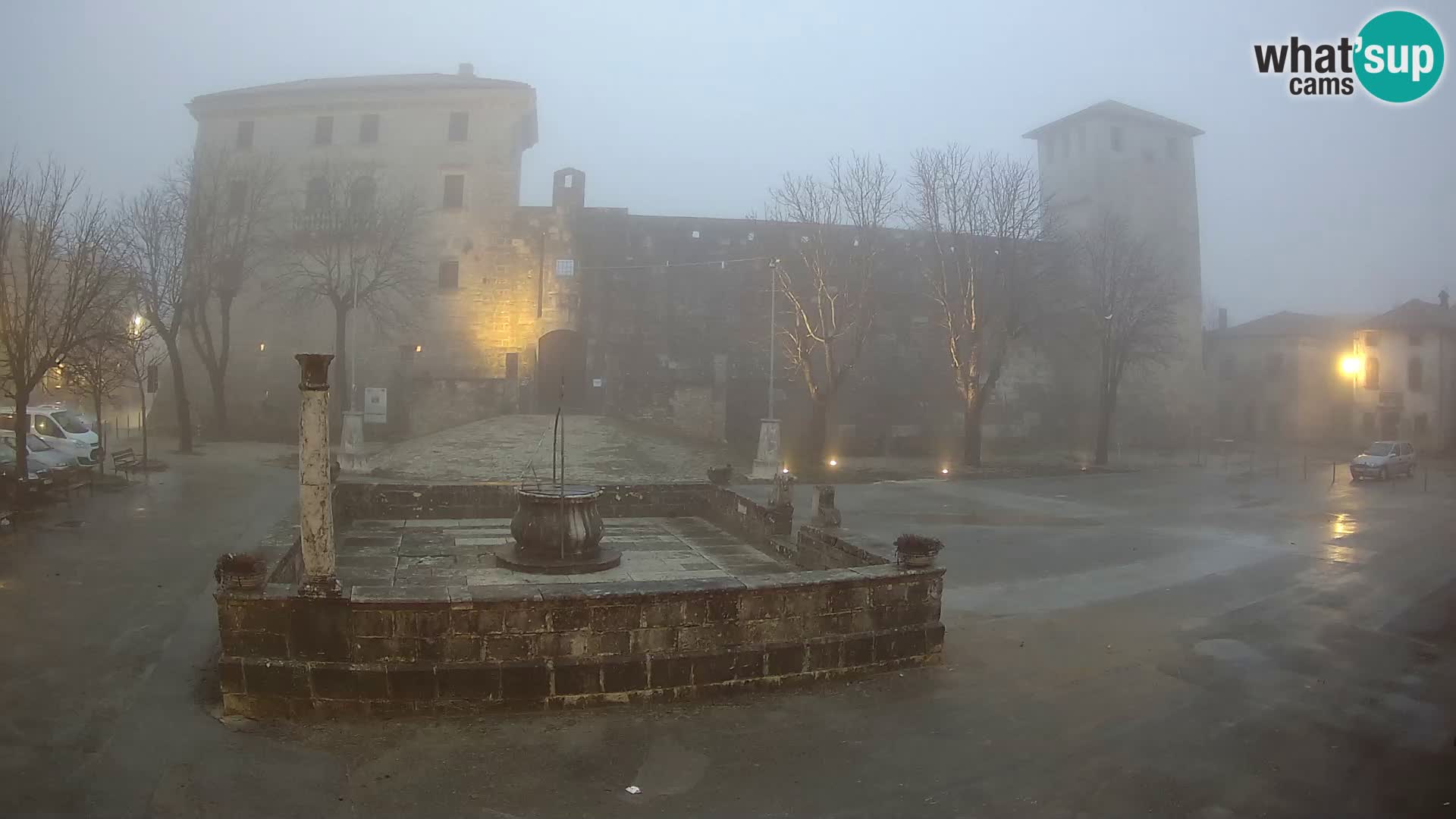 Webcam Svetvinčenat (Sanvincenti) – il castello e il pozzo – Istria – Croazia