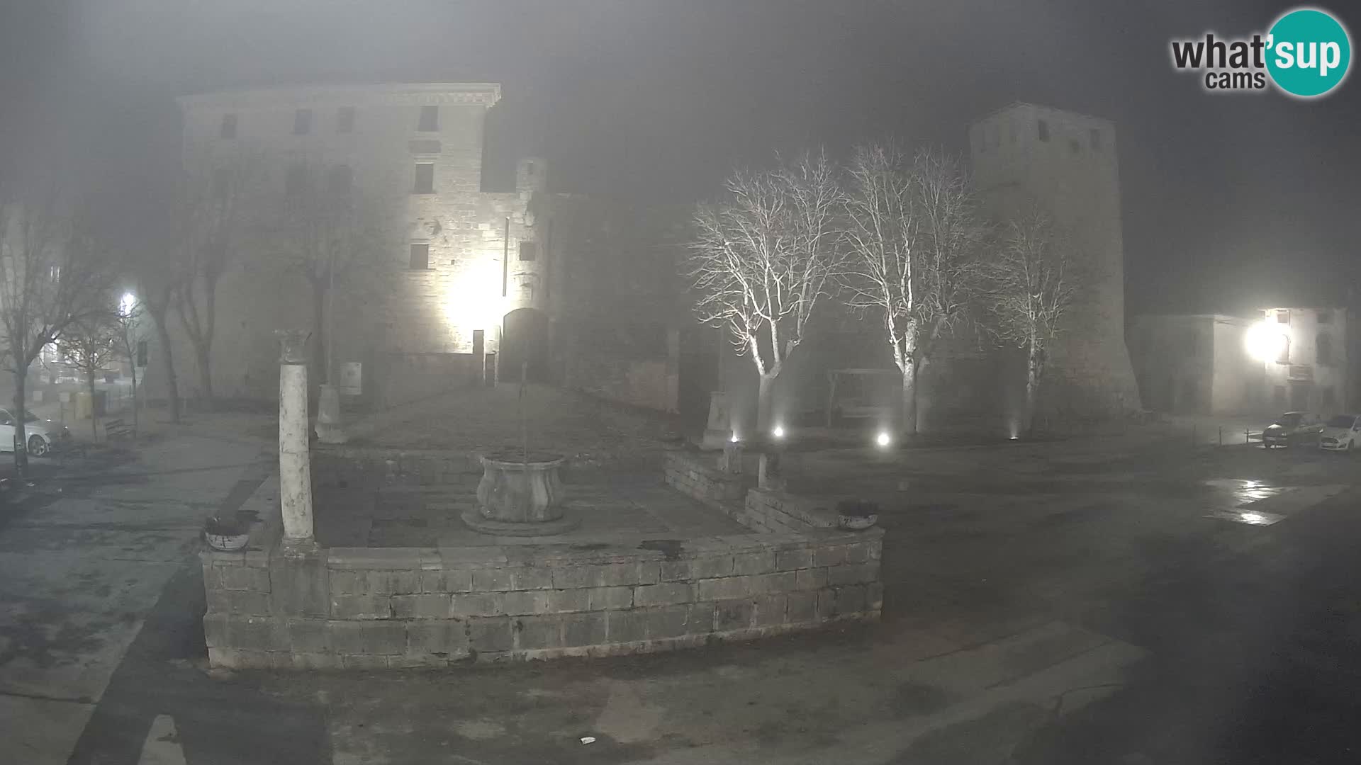 Webcam Svetvinčenat – le château et le puits – Istrie – Croatie