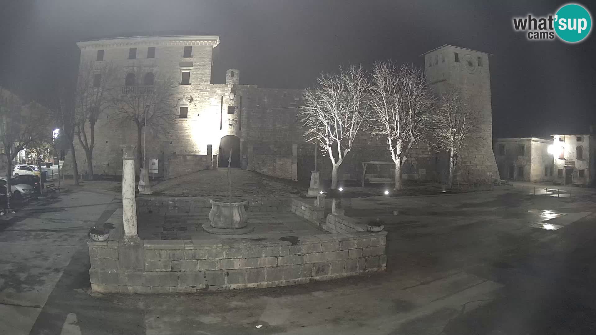 Webcam Svetvinčenat (Sanvincenti) – il castello e il pozzo – Istria – Croazia