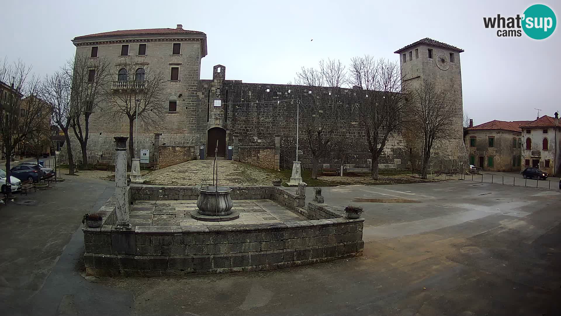 Webcam Svetvinčenat – the Castle and well – Istria – Croatia