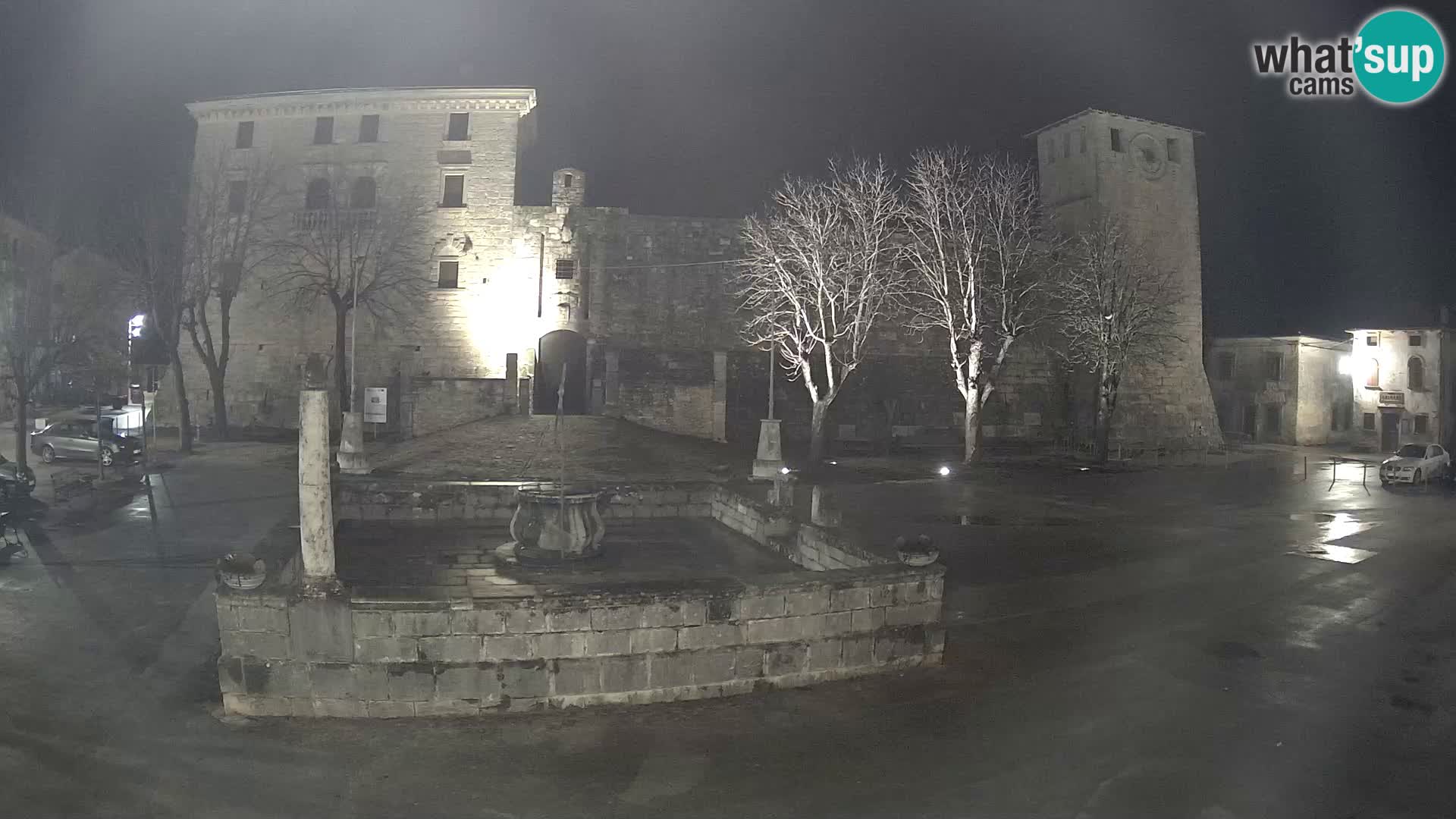 Webcam Svetvinčenat (Sanvincenti) – il castello e il pozzo – Istria – Croazia