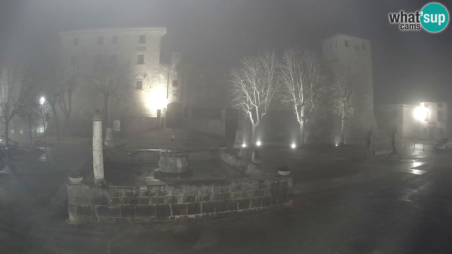 Webcam Svetvinčenat – el castillo y el pozo – Istria – Croacia