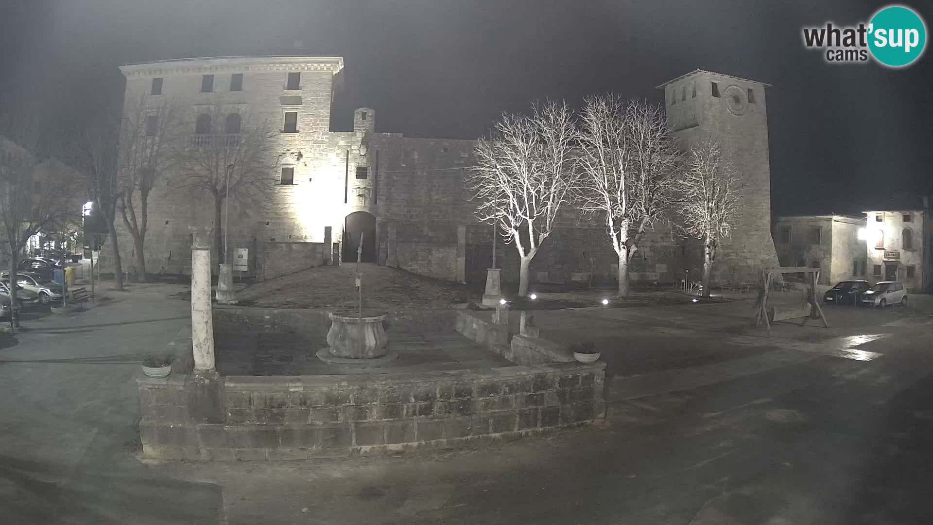 Webcam Svetvinčenat (Sanvincenti) – il castello e il pozzo – Istria – Croazia