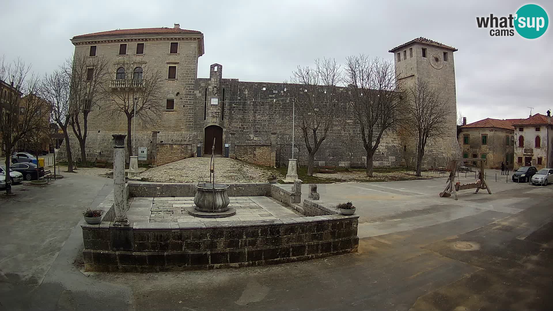 Webcam Svetvinčenat – the Castle and well – Istria – Croatia