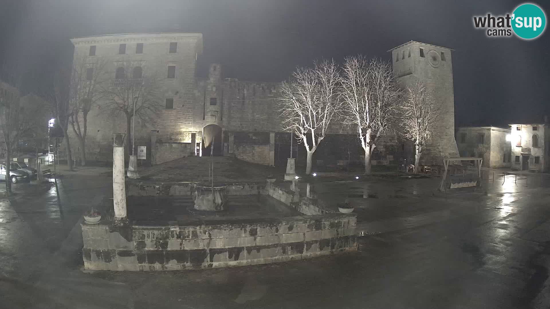 Webcam Svetvinčenat (Sanvincenti) – il castello e il pozzo – Istria – Croazia