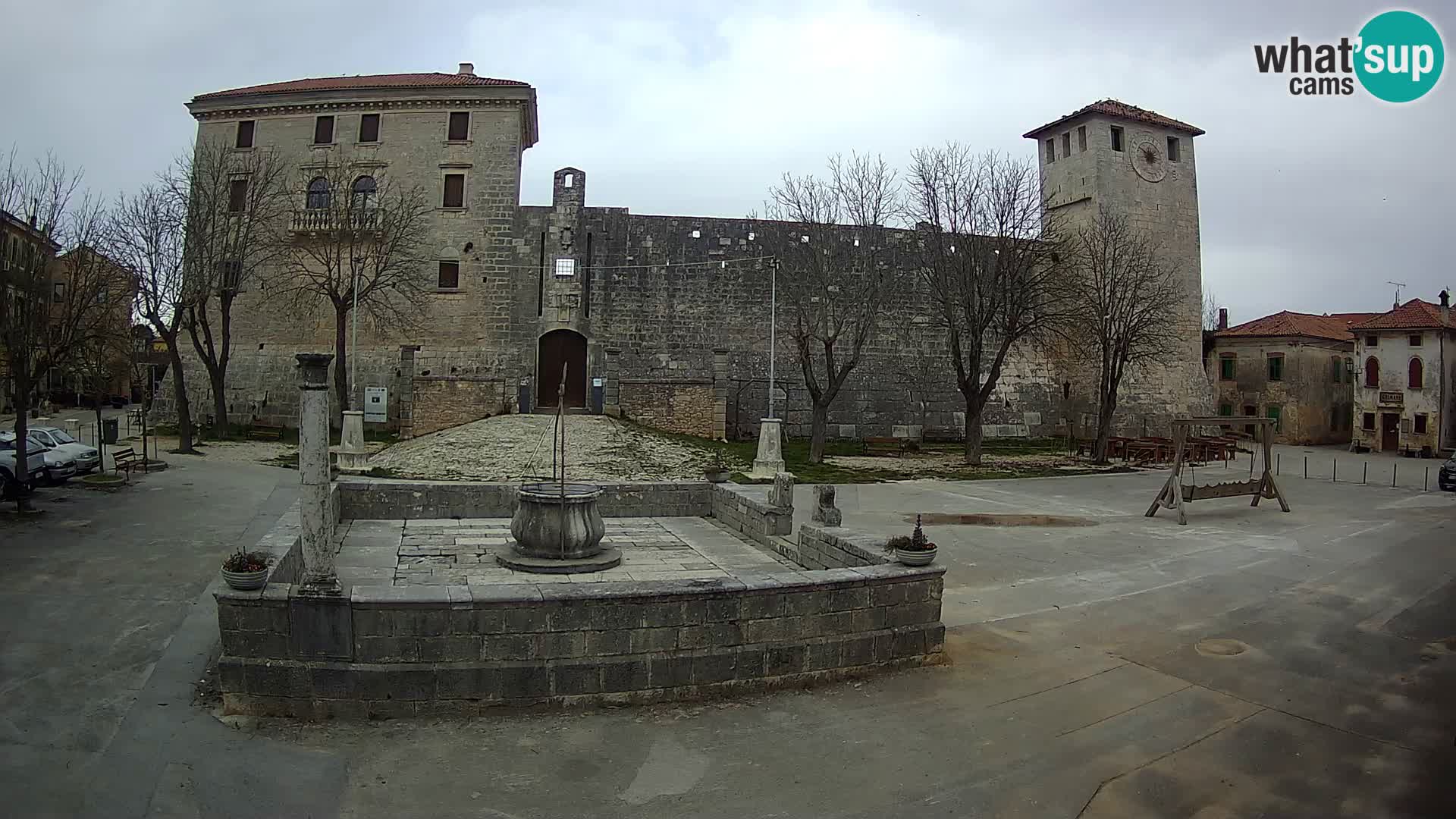 Webcam Svetvinčenat – the Castle and well – Istria – Croatia