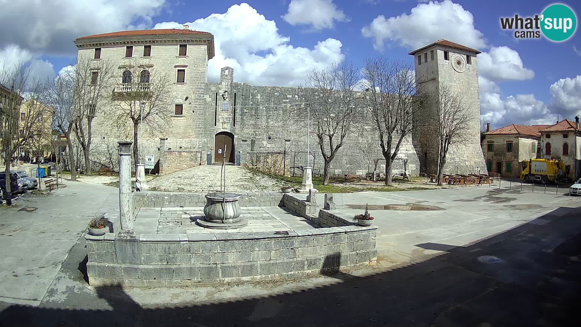 Webcam Svetvinčenat – the Castle and well – Istria – Croatia