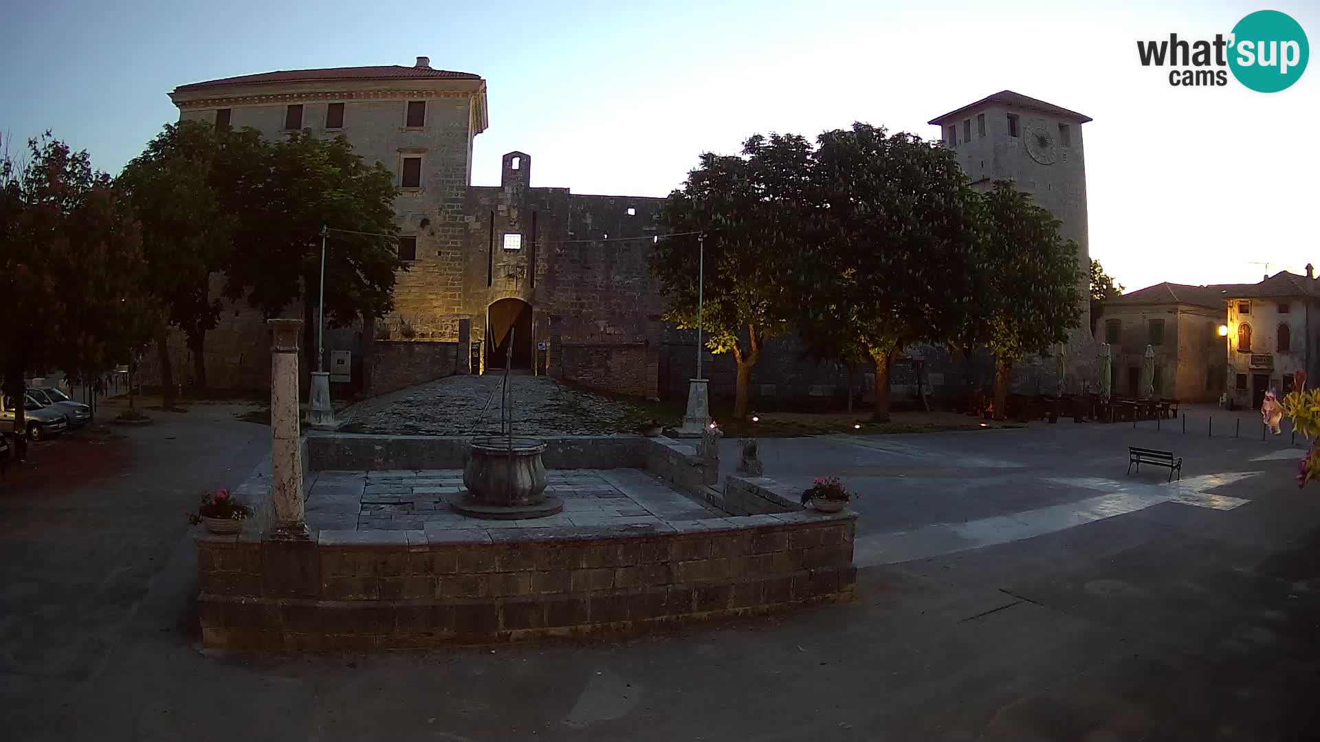 Webcam Svetvinčenat – the Castle and well – Istria – Croatia