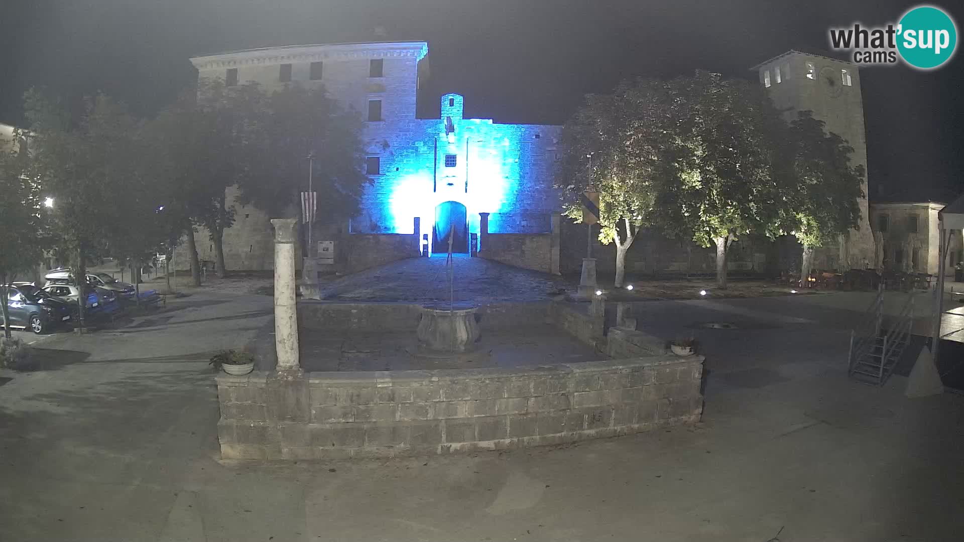 Webcam Svetvinčenat – el castillo y el pozo – Istria – Croacia