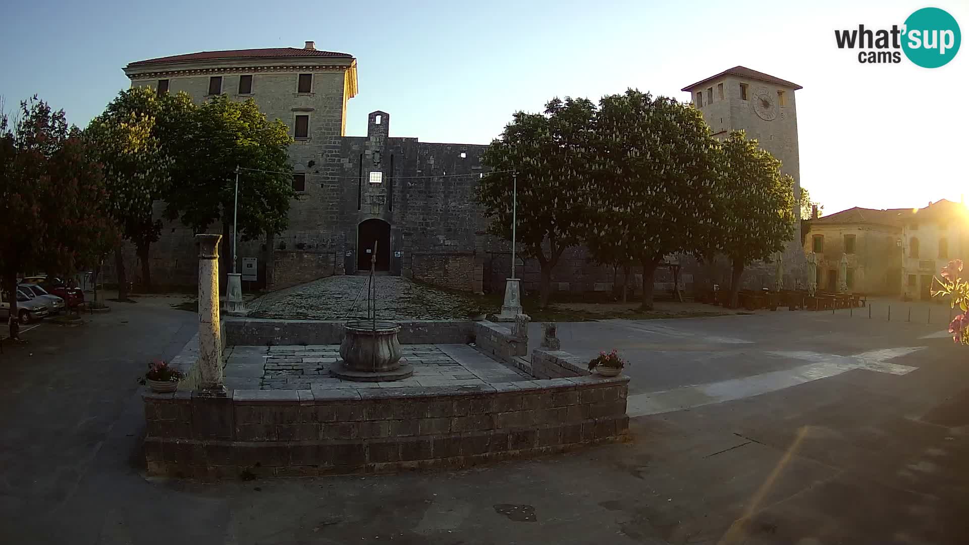 Webcam Svetvinčenat – the Castle and well – Istria – Croatia