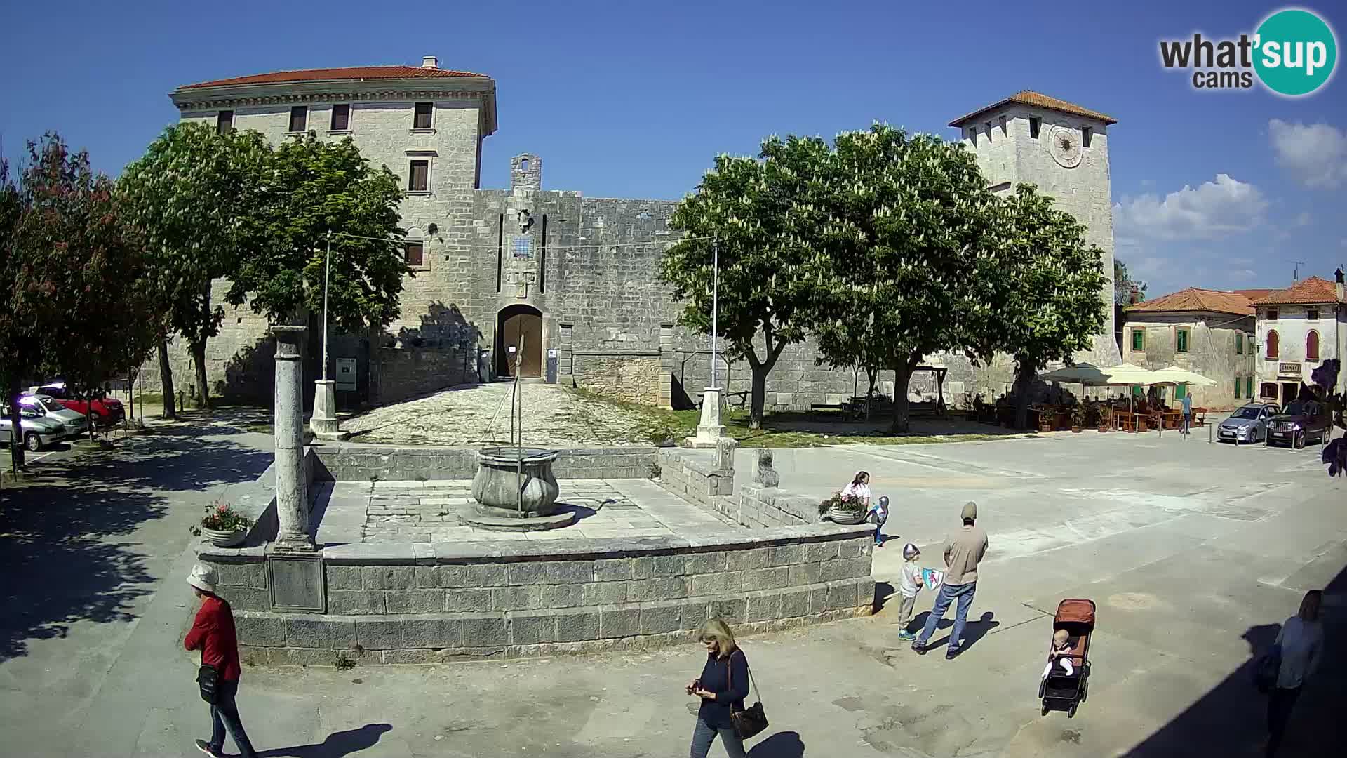 Webcam Svetvinčenat – el castillo y el pozo – Istria – Croacia