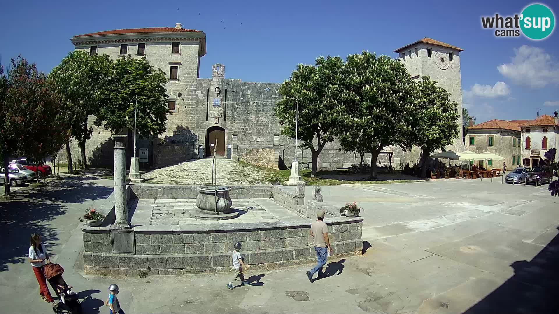 Webcam Svetvinčenat – el castillo y el pozo – Istria – Croacia