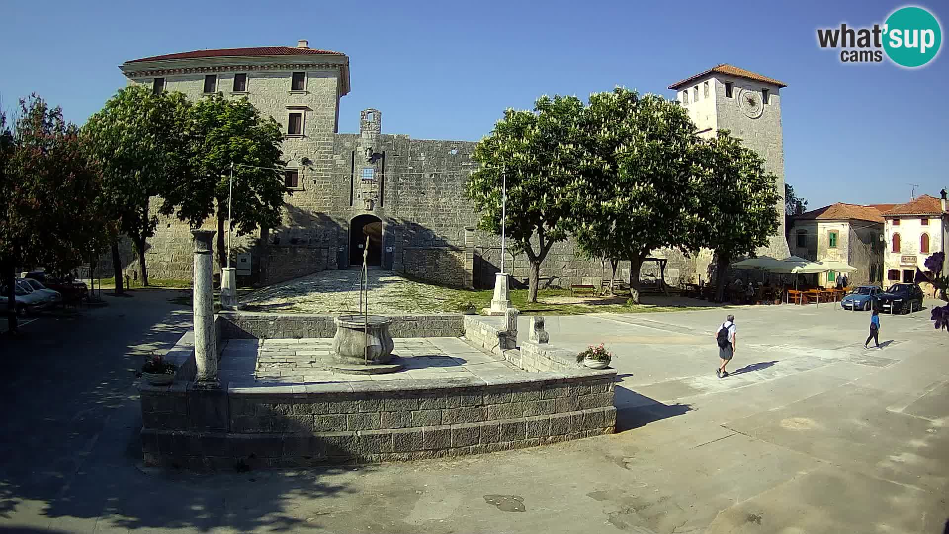 Webcam Svetvinčenat – el castillo y el pozo – Istria – Croacia