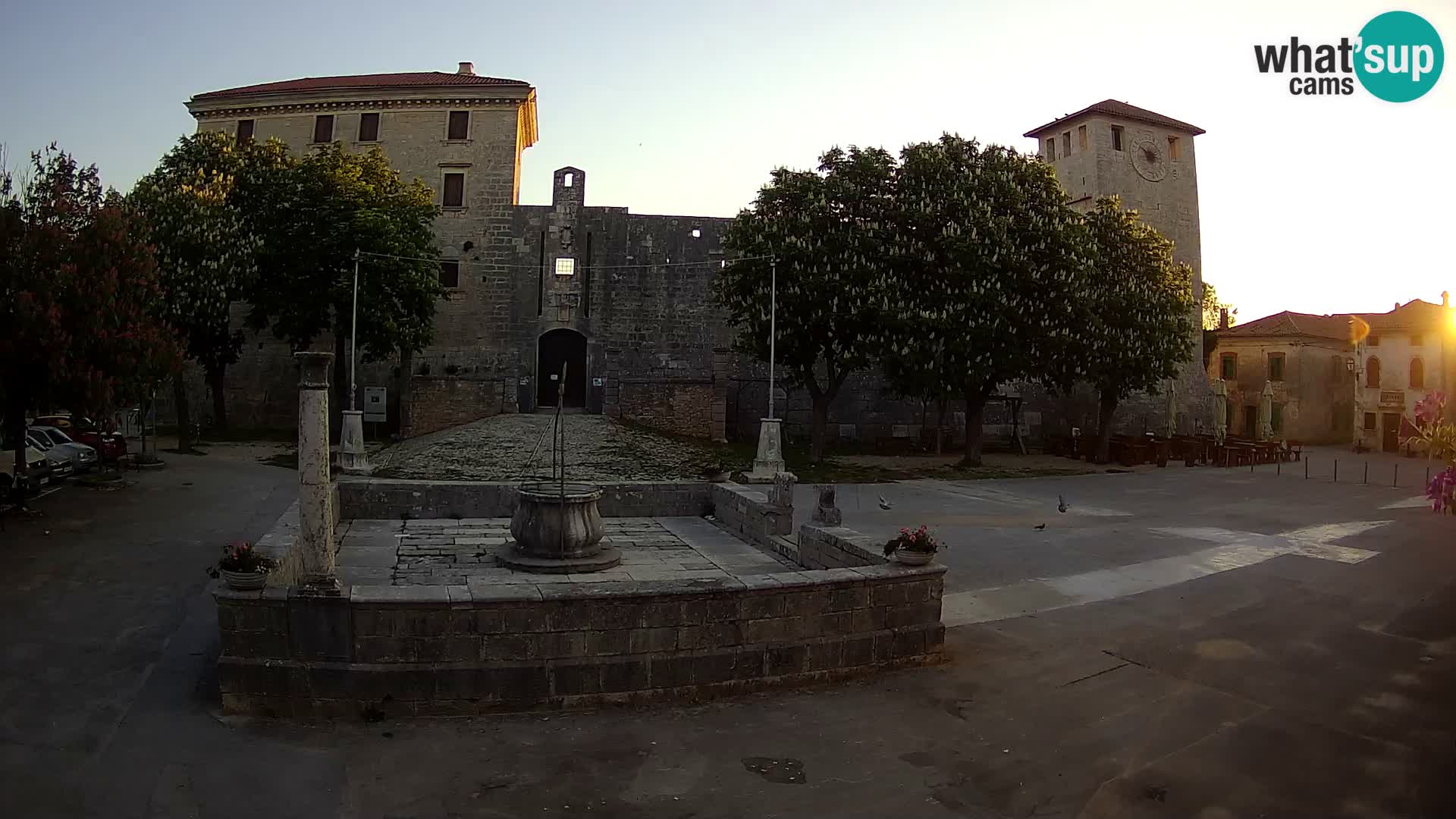 Webcam Svetvinčenat – el castillo y el pozo – Istria – Croacia