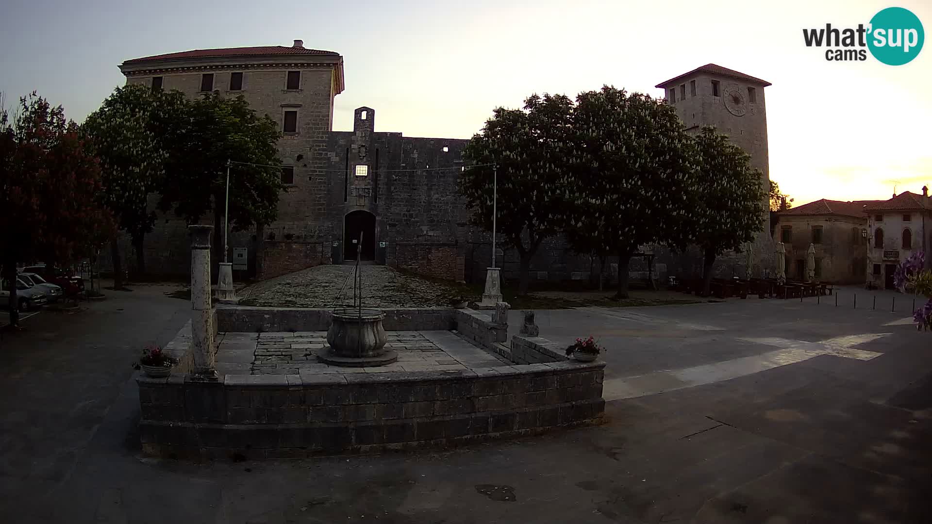 Webcam Svetvinčenat – the Castle and well – Istria – Croatia