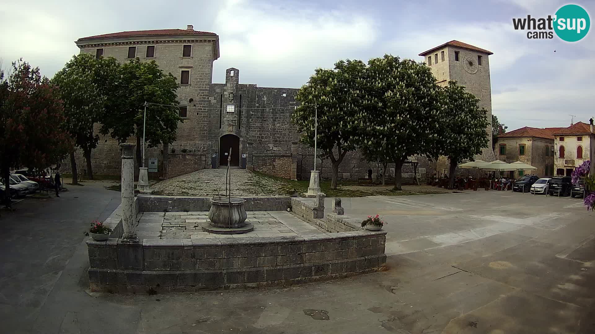 Webcam Svetvinčenat – the Castle and well – Istria – Croatia