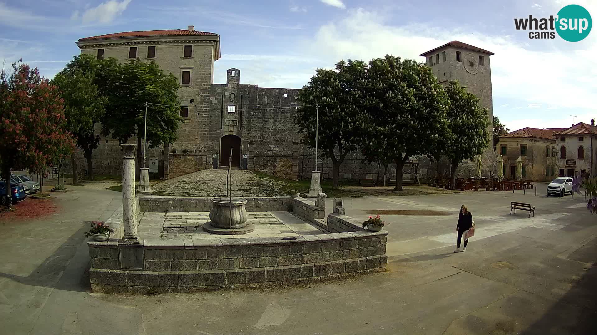 Webcam Svetvinčenat – el castillo y el pozo – Istria – Croacia