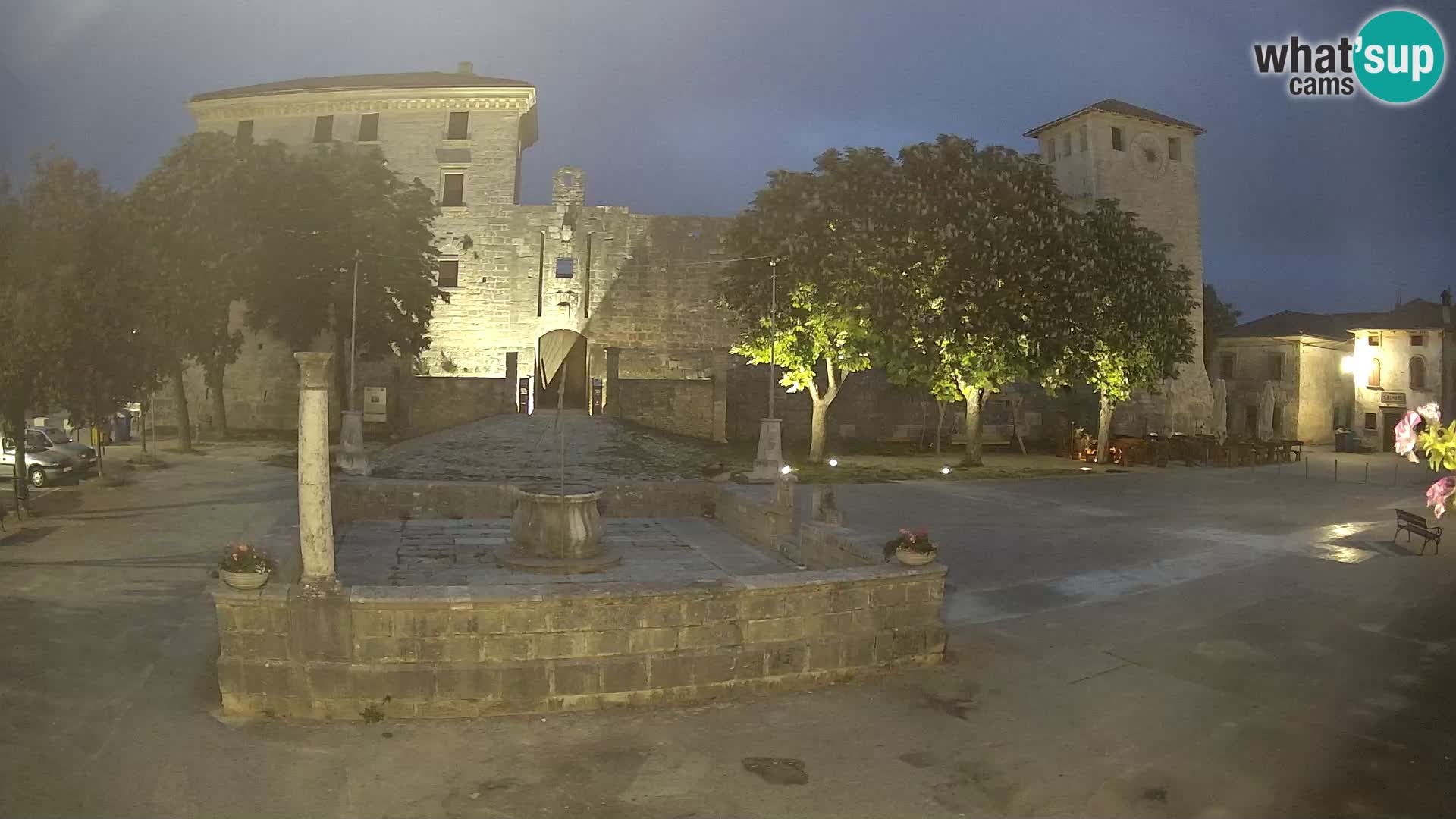 Webcam Svetvinčenat – the Castle and well – Istria – Croatia