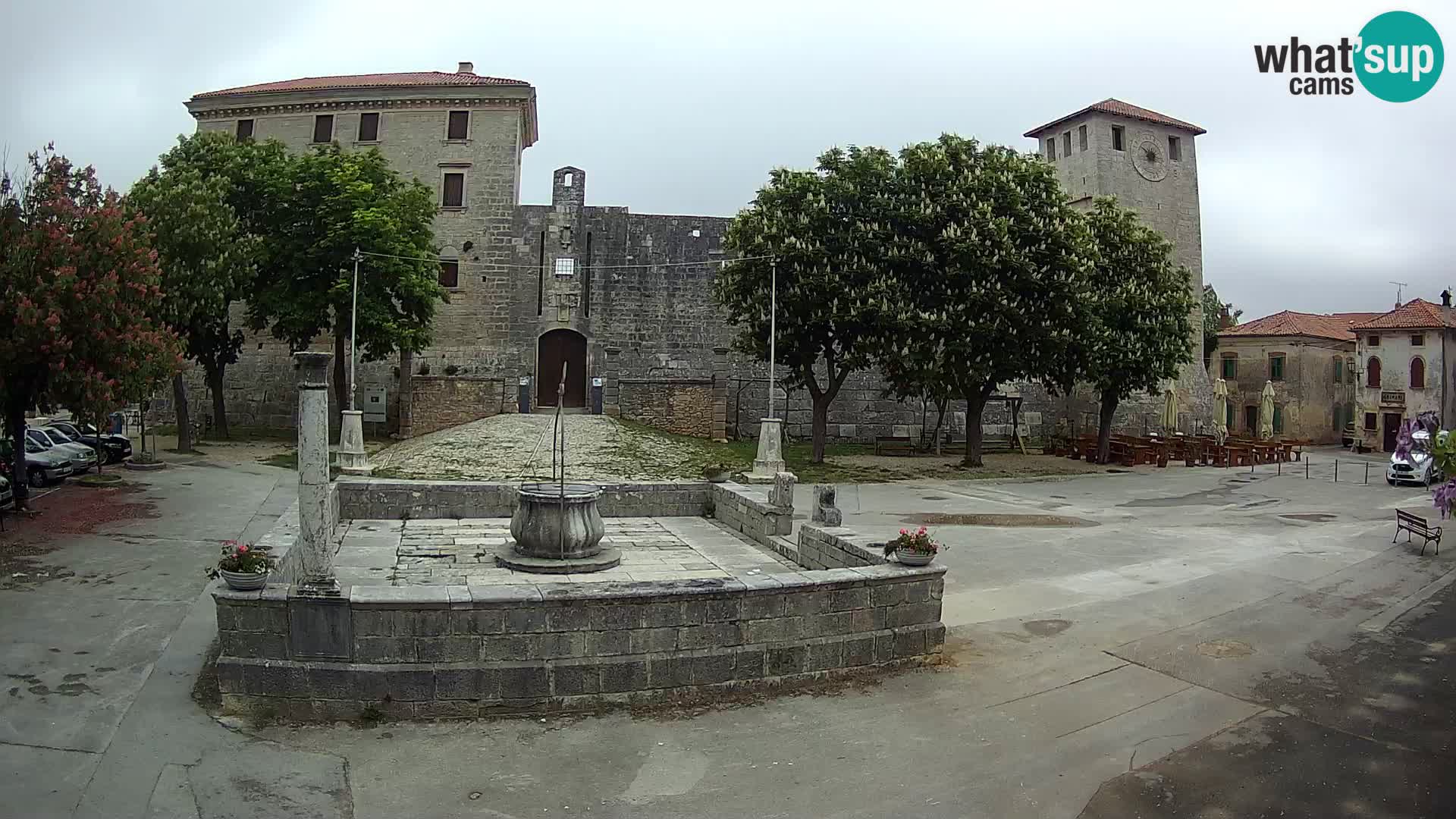 Webcam Svetvinčenat – the Castle and well – Istria – Croatia