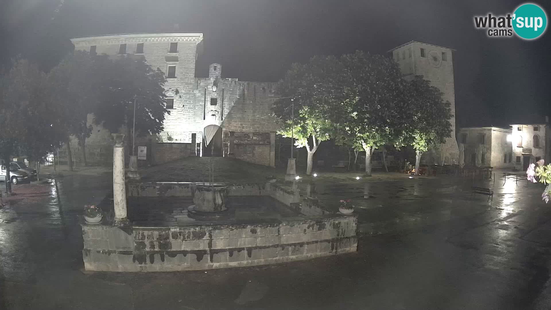 Webcam Svetvinčenat (Sanvincenti) – il castello e il pozzo – Istria – Croazia