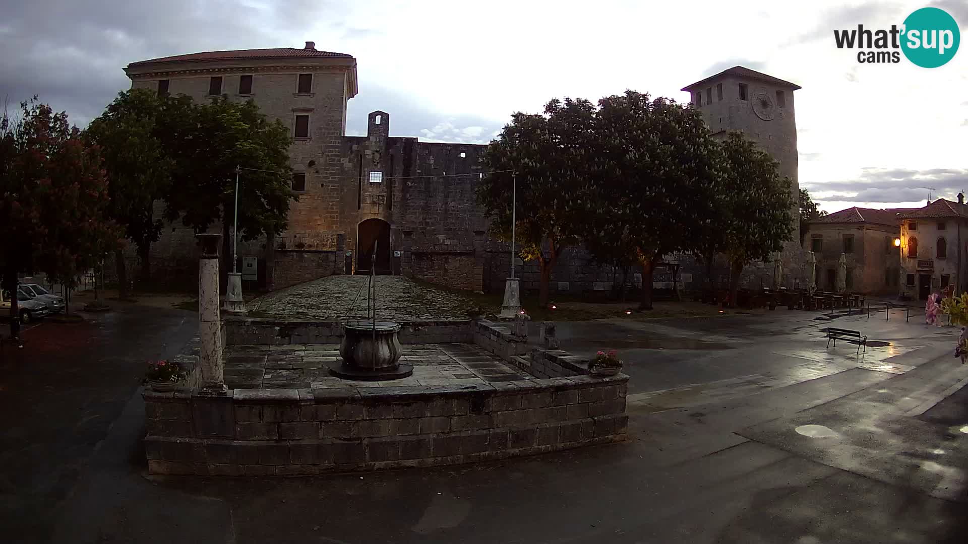 Web kamera Svetvinčenat – Dvorac i zdenac – Istra – Hrvatska