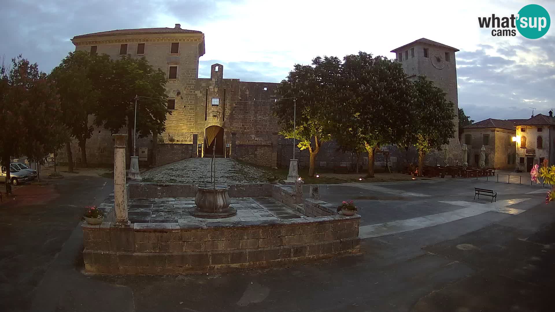 Webcam Svetvinčenat – the Castle and well – Istria – Croatia