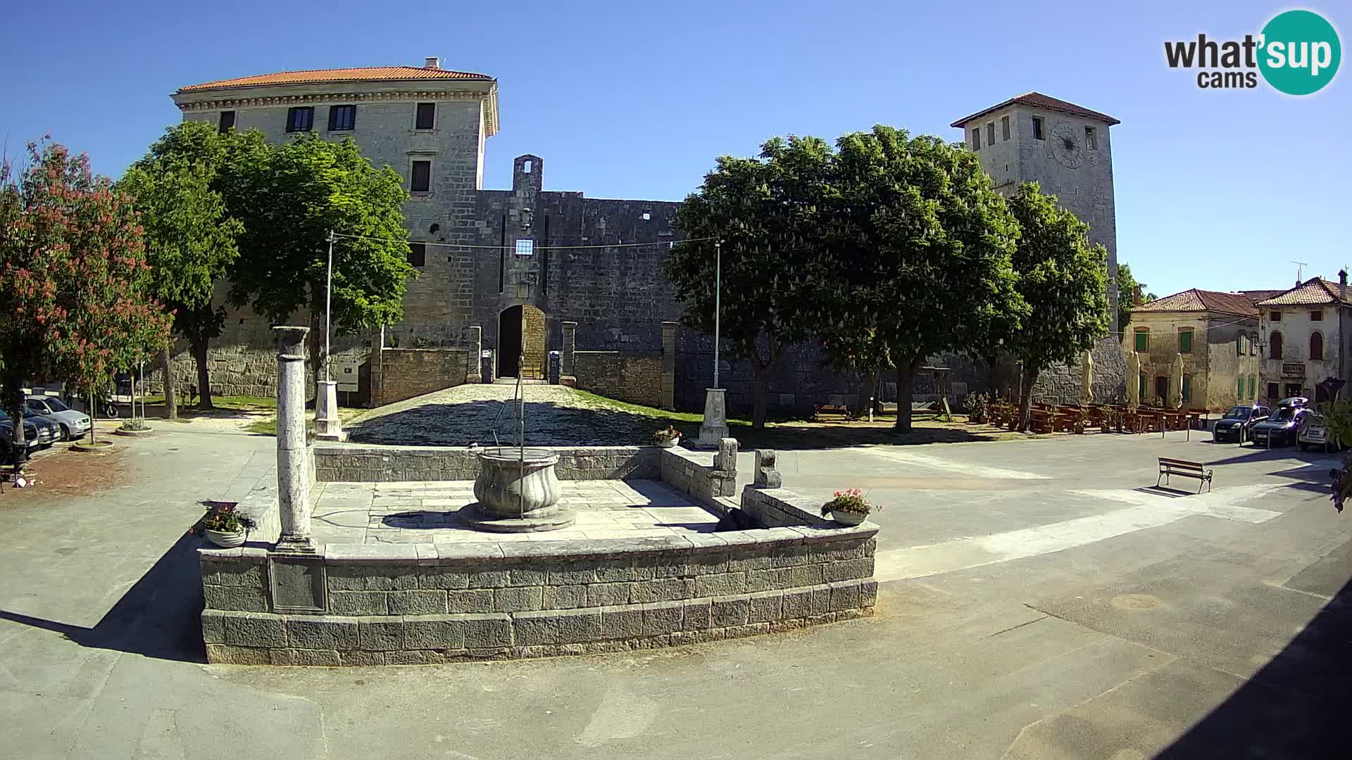 Webcam Svetvinčenat – the Castle and well – Istria – Croatia