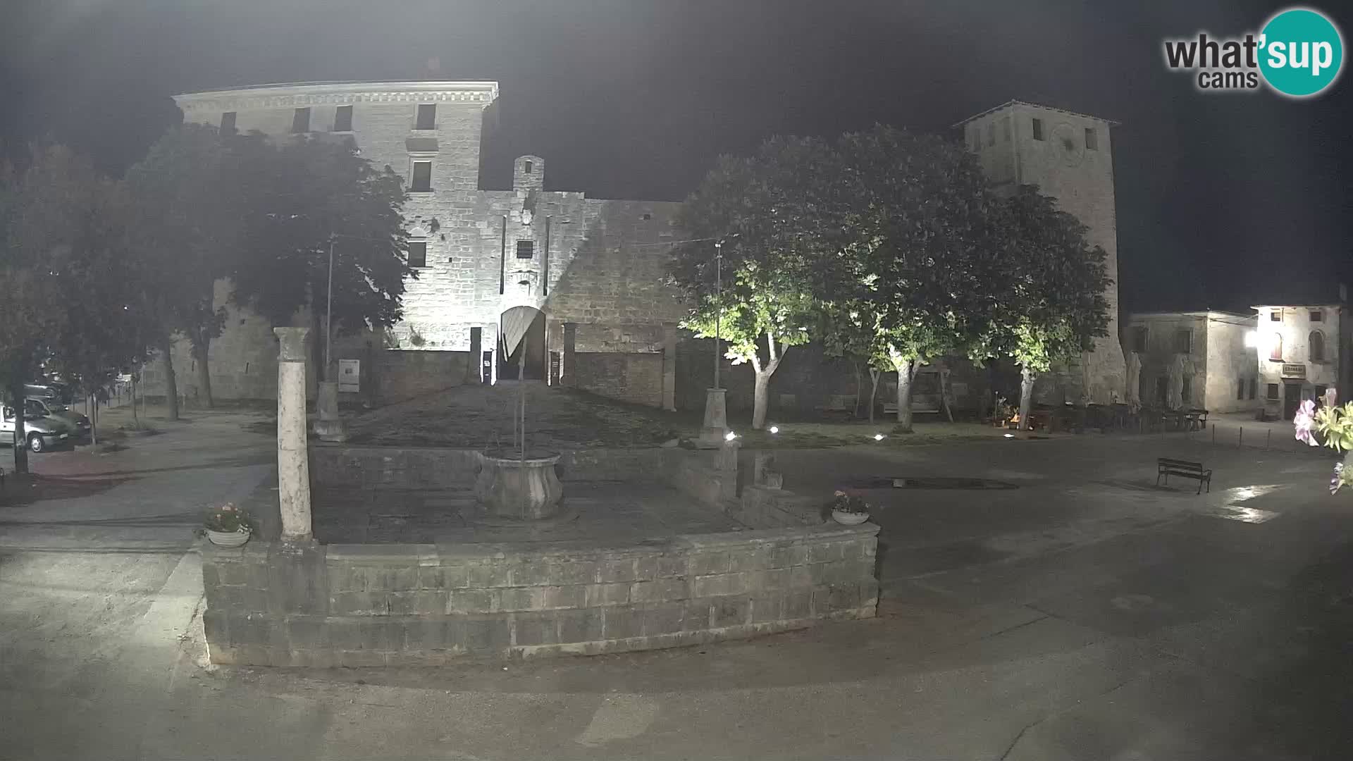 Webcam Svetvinčenat – the Castle and well – Istria – Croatia