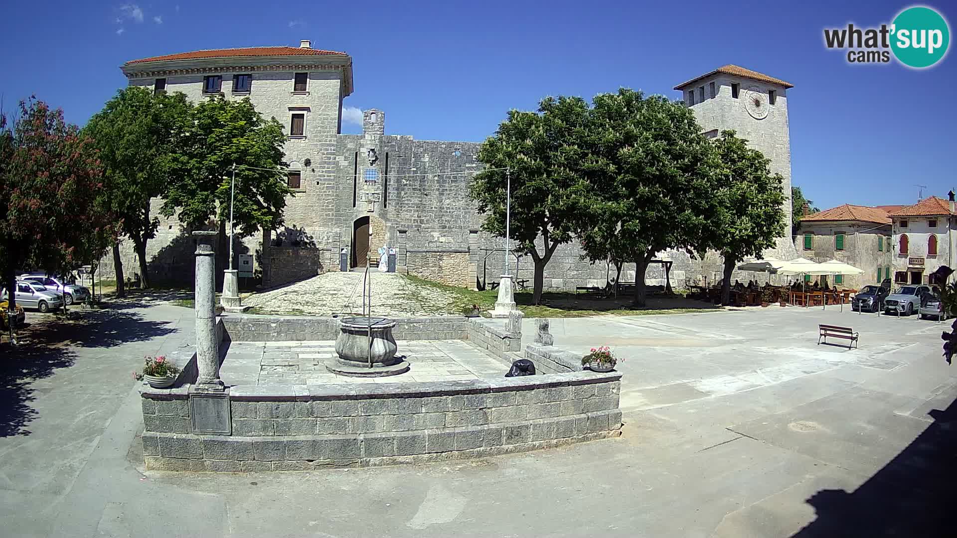 Webcam Svetvinčenat – the Castle and well – Istria – Croatia