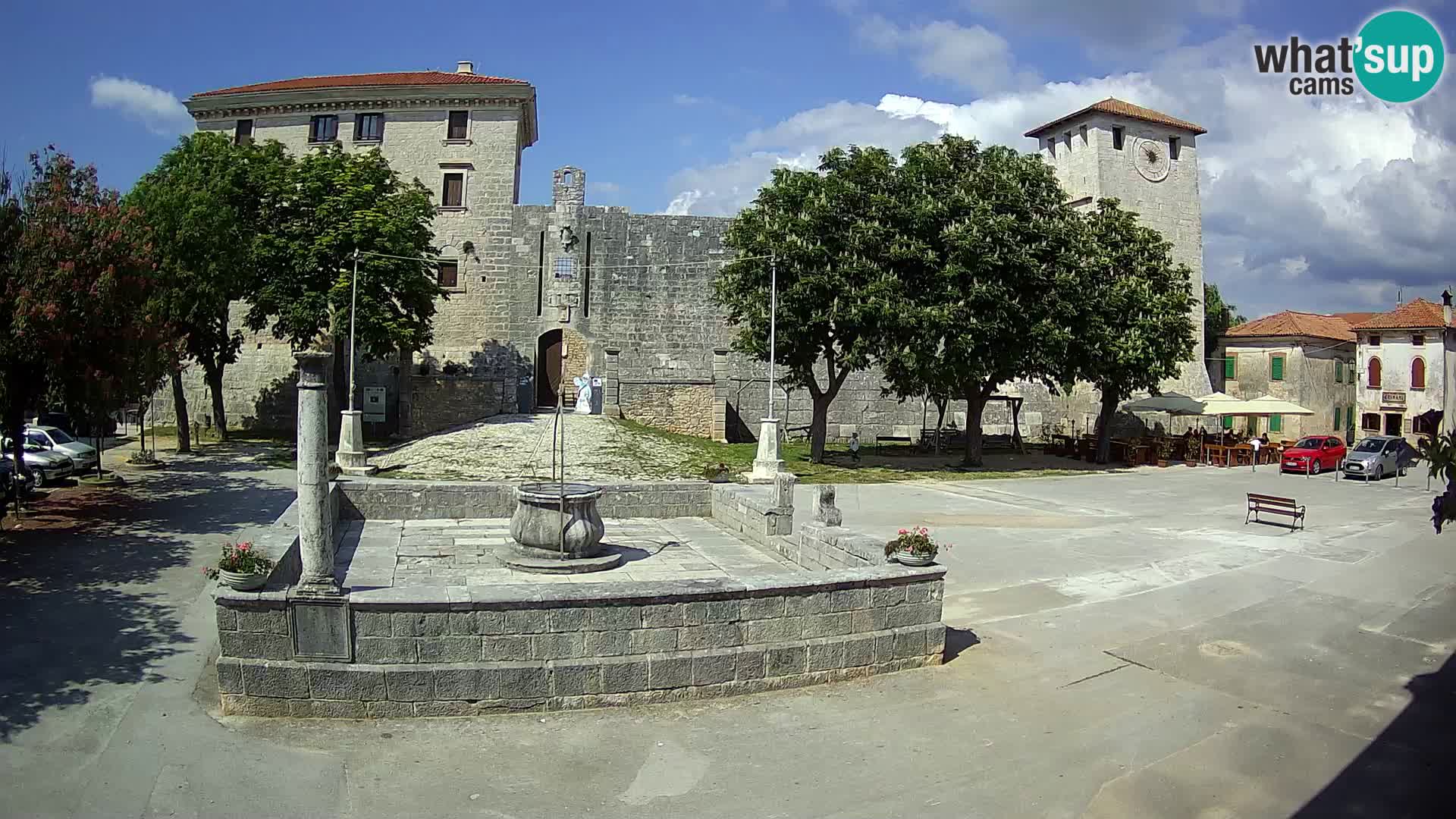 Webcam Svetvinčenat – the Castle and well – Istria – Croatia