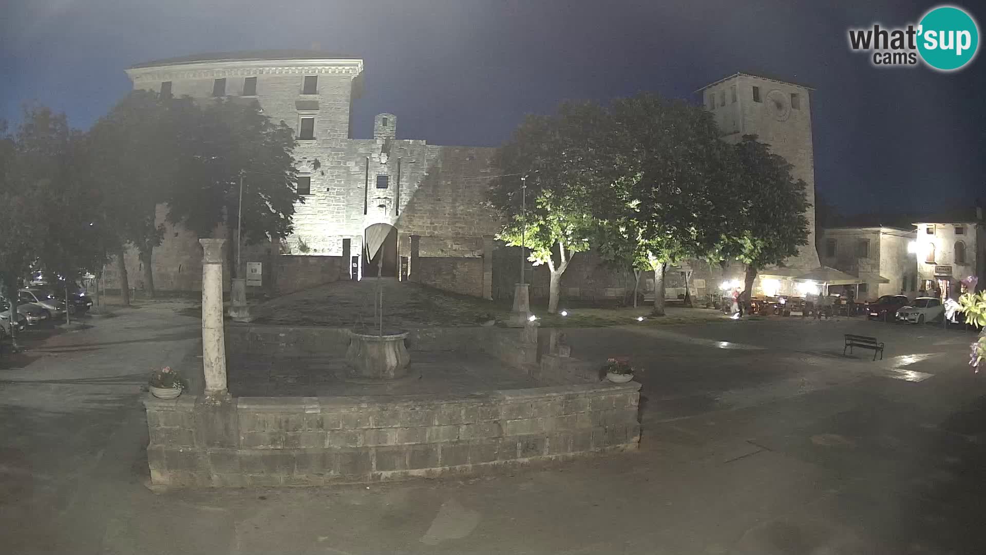 Webcam Svetvinčenat – le château et le puits – Istrie – Croatie