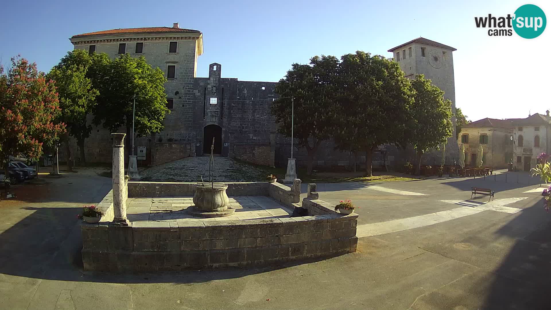 Webcam Svetvinčenat – the Castle and well – Istria – Croatia