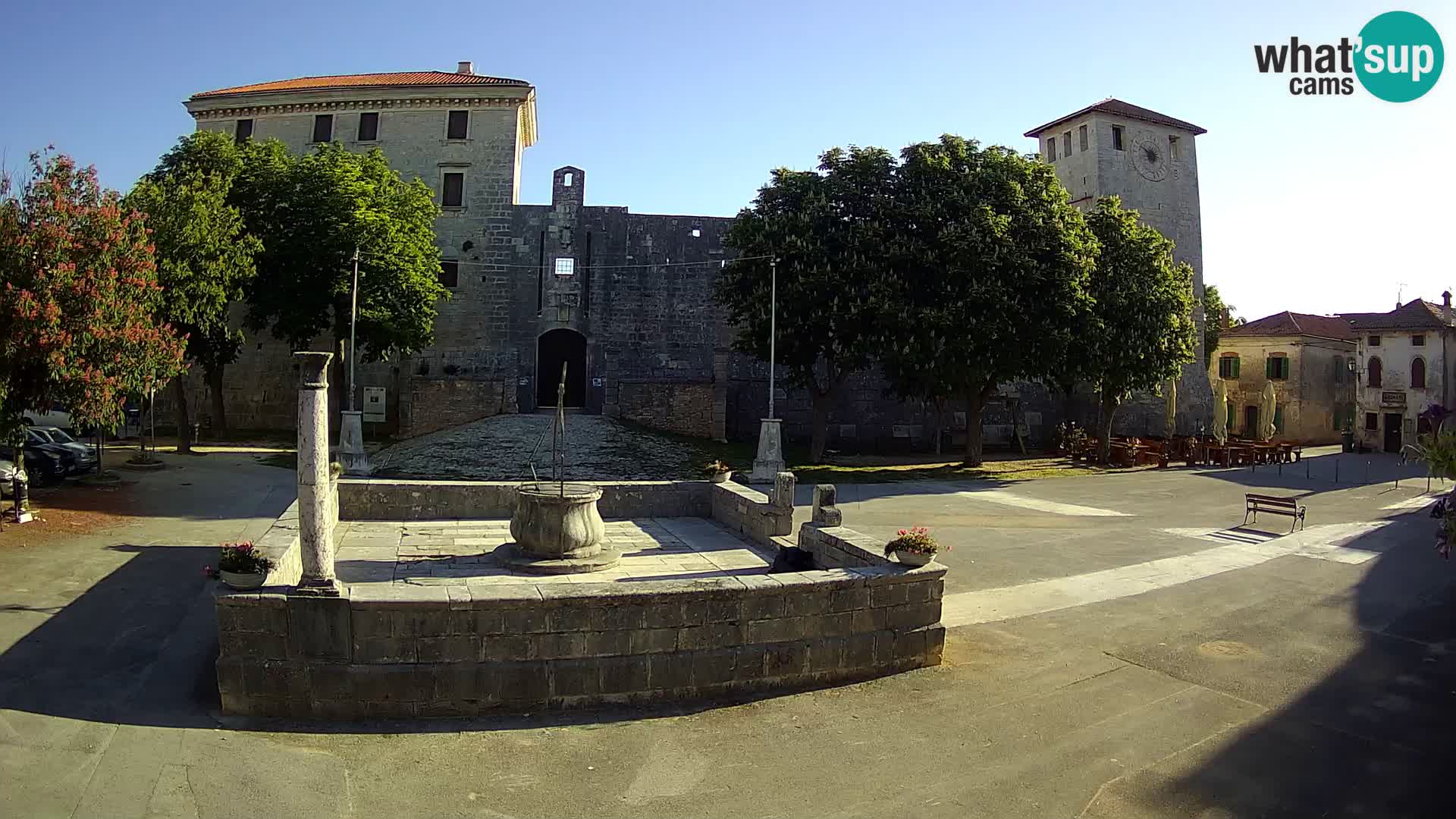Web kamera Svetvinčenat – Dvorac i zdenac – Istra – Hrvatska