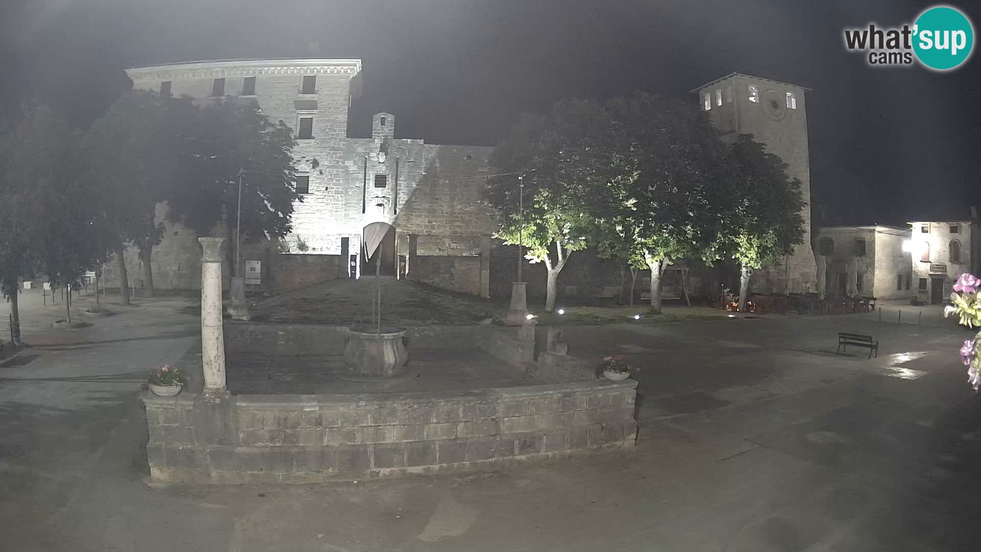 Webcam Svetvinčenat – the Castle and well – Istria – Croatia